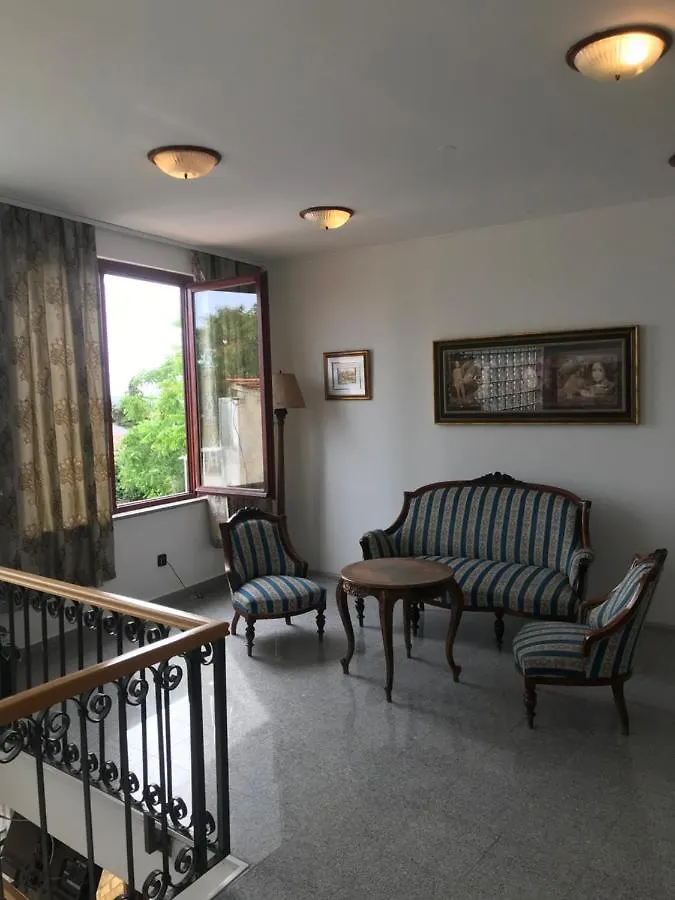 Rooms Laura Medolino Affittacamere