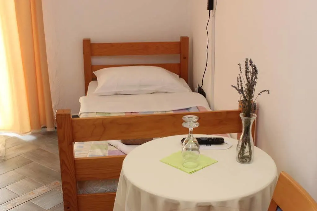 Affittacamere Rooms Laura Medolino